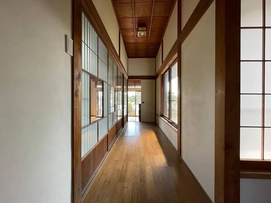 Apartment 【 円 Madoka 】逗子鎌倉で暮らすように過ごす一棟貸し宿泊施設​ Zushi