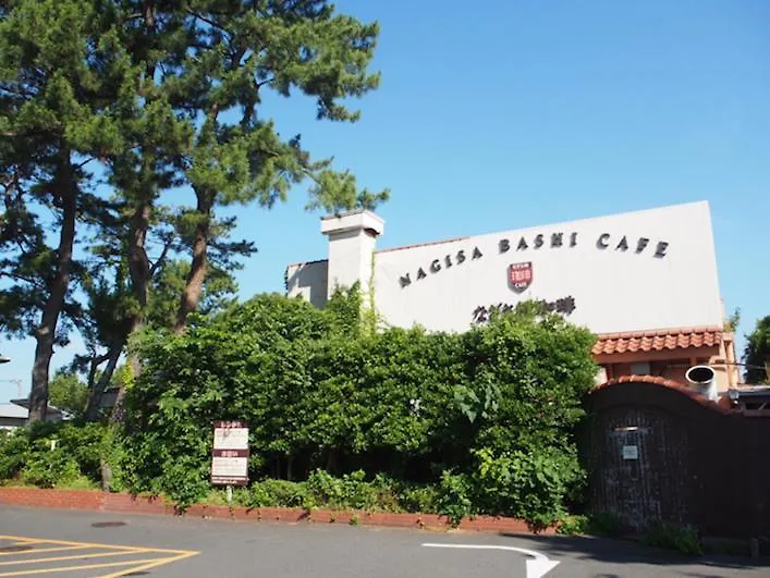 Apartment 【 円 Madoka 】逗子鎌倉で暮らすように過ごす一棟貸し宿泊施設​ Zushi